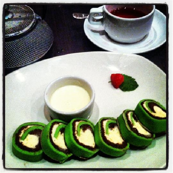 Ресторанный сервис бронирования столиков menu-rest.com - Интерьер ресторана "Планета Суши"