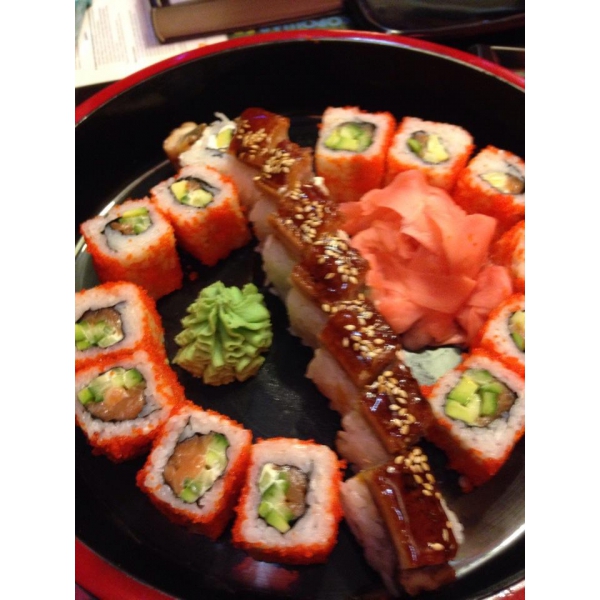 Ресторанный сервис бронирования столиков menu-rest.com - Интерьер ресторана "Maki Maki"