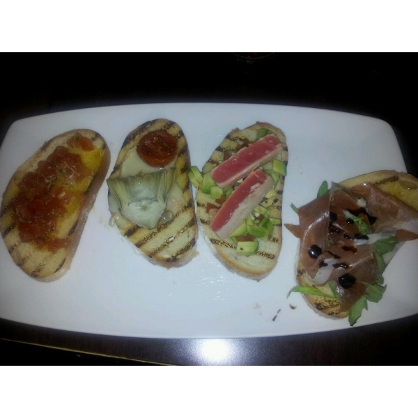 Ресторанный сервис бронирования столиков menu-rest.com - Интерьер ресторана "Планета Суши"