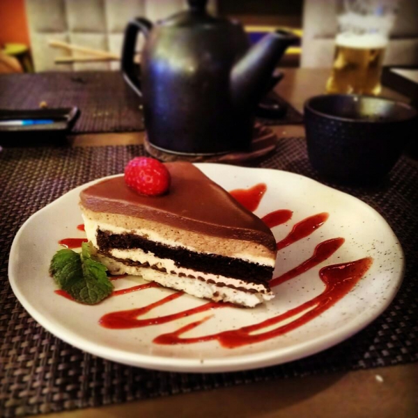 Ресторанный сервис бронирования столиков menu-rest.com - Интерьер ресторана "Якитория"