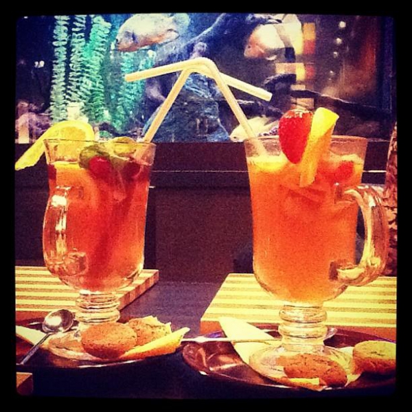 Ресторанный сервис бронирования столиков menu-rest.com - Интерьер ресторана "Якитория"