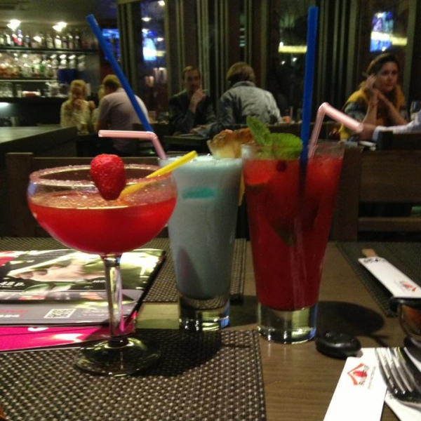 Ресторанный сервис бронирования столиков menu-rest.com - Интерьер ресторана "Якитория"