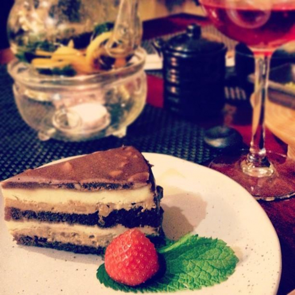 Ресторанный сервис бронирования столиков menu-rest.com - Интерьер ресторана "Якитория"