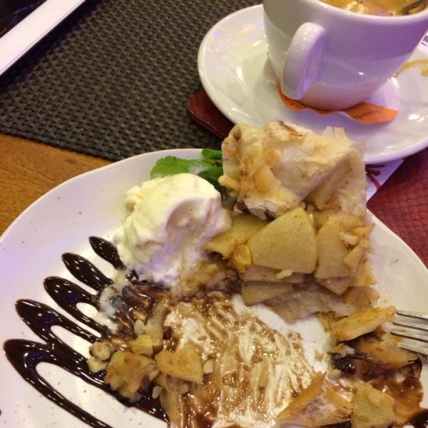 Ресторанный сервис бронирования столиков menu-rest.com - Интерьер ресторана "Якитория"