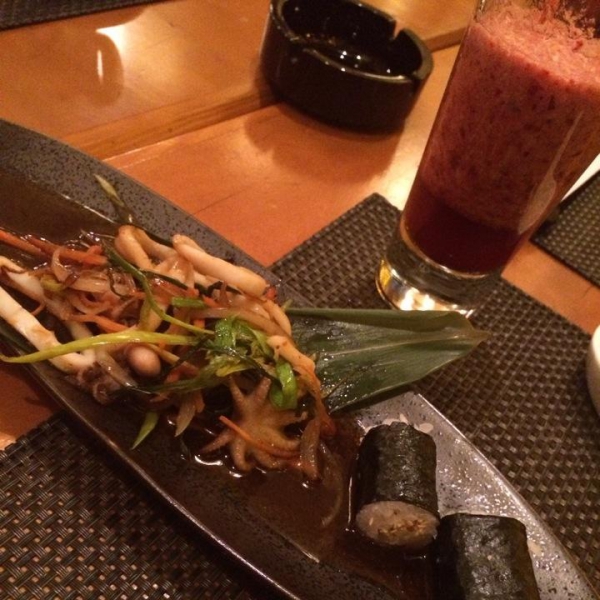 Ресторанный сервис бронирования столиков menu-rest.com - Интерьер ресторана "Якитория"