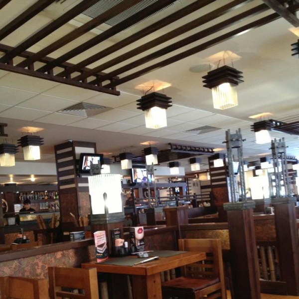 Ресторанный сервис бронирования столиков menu-rest.com - Интерьер ресторана "Якитория"