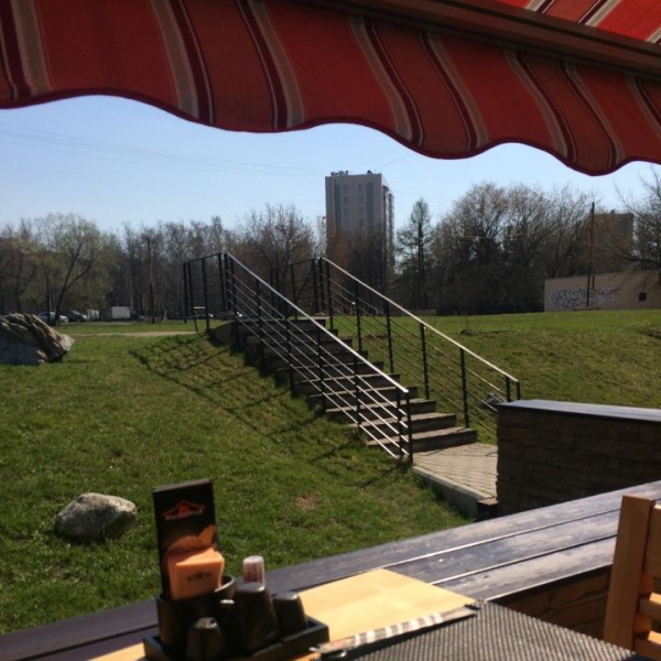 Ресторанный сервис бронирования столиков menu-rest.com - Интерьер ресторана "Якитория"