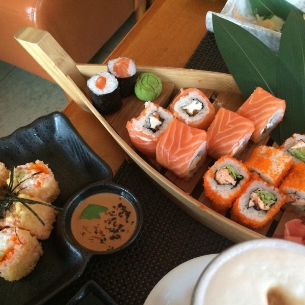 Ресторанный сервис бронирования столиков menu-rest.com - Интерьер ресторана "Якитория"