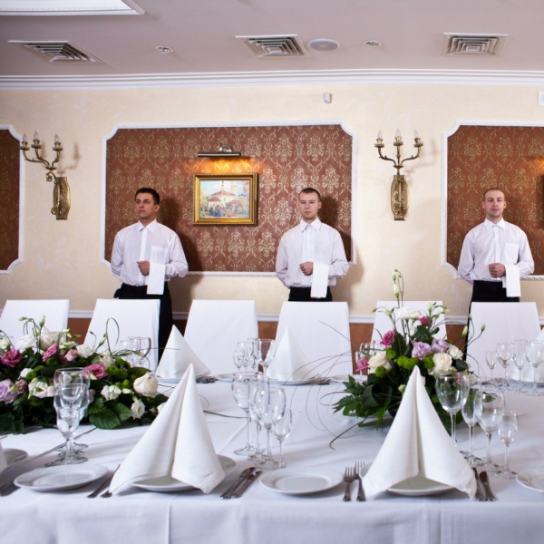 Ресторанный сервис бронирования столиков menu-rest.com - Интерьер ресторана "Москва"