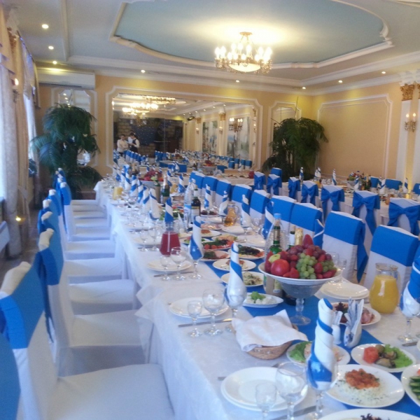 Ресторанный сервис бронирования столиков menu-rest.com - Интерьер ресторана "Оазис"