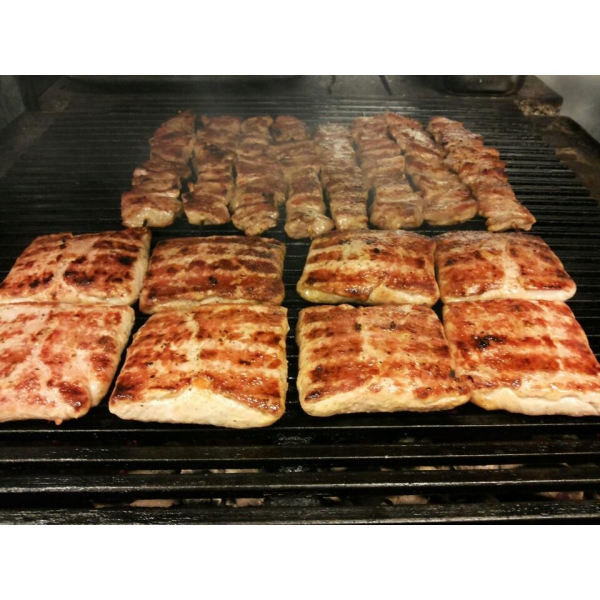 Ресторанный сервис бронирования столиков menu-rest.com - Интерьер ресторана "Балканский гурман"