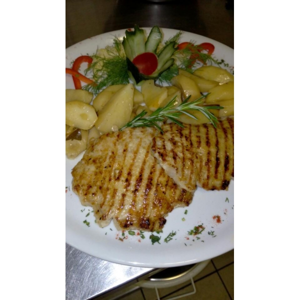 Ресторанный сервис бронирования столиков menu-rest.com - Интерьер ресторана "Балканский гурман"