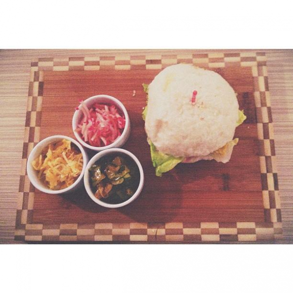 Ресторанный сервис бронирования столиков menu-rest.com - Интерьер ресторана "FaCULTeT"