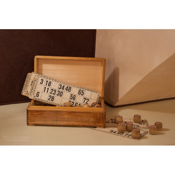 Ресторанный сервис бронирования столиков menu-rest.com - Интерьер ресторана "12 стульев"