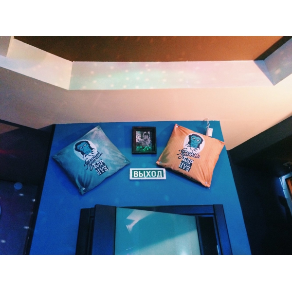 Ресторанный сервис бронирования столиков menu-rest.com - Интерьер ресторана "Синий Пушкин"