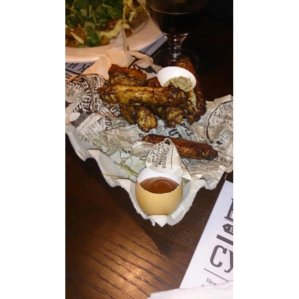 Ресторанный сервис бронирования столиков menu-rest.com - Интерьер ресторана "Brugge"