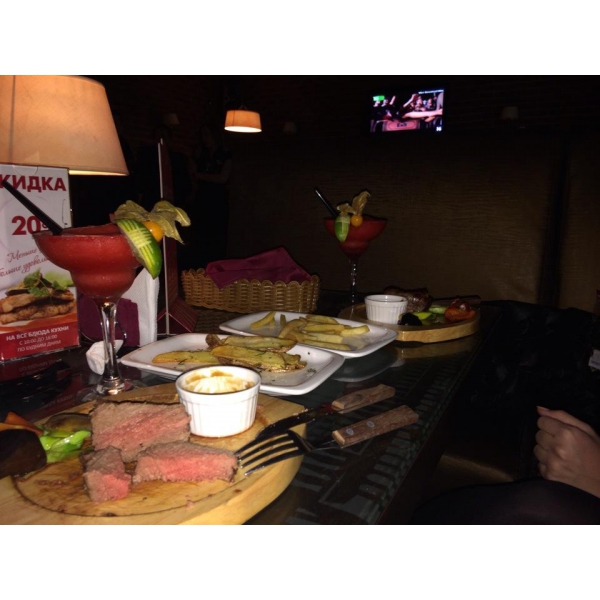 Ресторанный сервис бронирования столиков menu-rest.com - Интерьер ресторана "Dr.Inki"