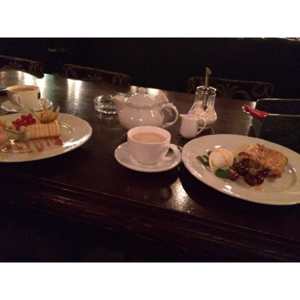 Ресторанный сервис бронирования столиков menu-rest.com - Интерьер ресторана "Douglas"