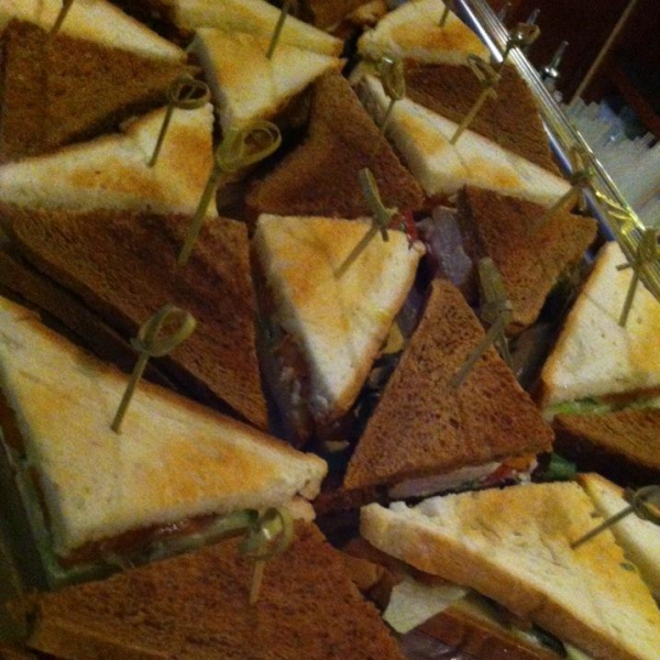 Ресторанный сервис бронирования столиков menu-rest.com - Интерьер ресторана "АРКА"