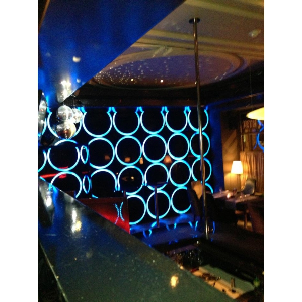 Ресторанный сервис бронирования столиков menu-rest.com - Интерьер ресторана "Barrel"