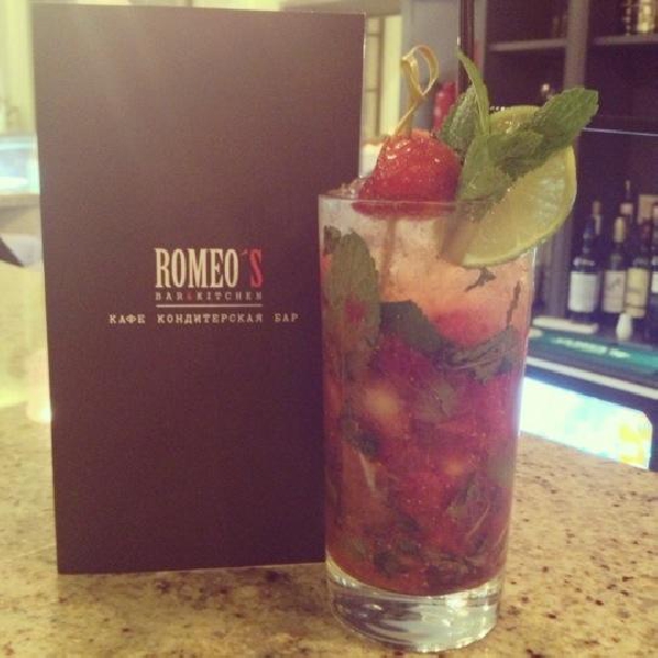 Ресторанный сервис бронирования столиков menu-rest.com - Интерьер ресторана "Romeo`s bar & kitchen"