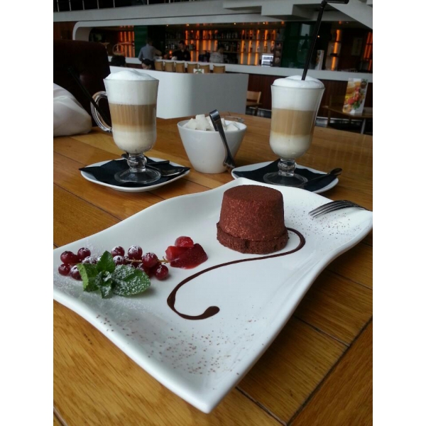 Ресторанный сервис бронирования столиков menu-rest.com - Интерьер ресторана "Наbeerежная"