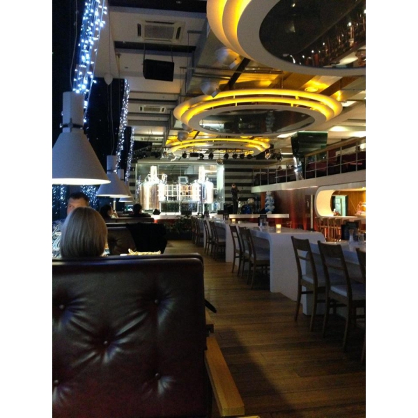 Ресторанный сервис бронирования столиков menu-rest.com - Интерьер ресторана "Наbeerежная"