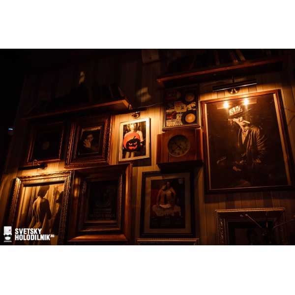 Ресторанный сервис бронирования столиков menu-rest.com - Интерьер ресторана "XxxX (Питерлэнд)"