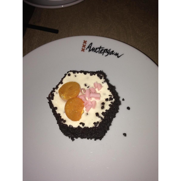 Ресторанный сервис бронирования столиков menu-rest.com - Интерьер ресторана "Amsterdam"