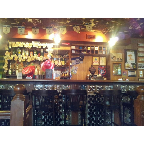 Ресторанный сервис бронирования столиков menu-rest.com - Интерьер ресторана "Проходимец"