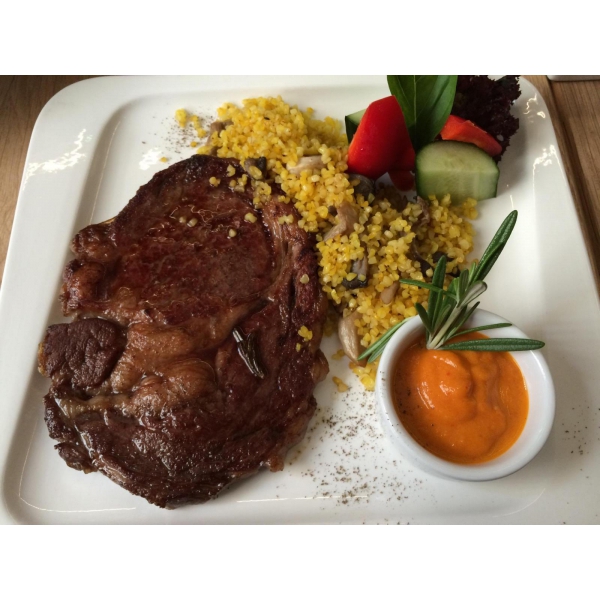 Ресторанный сервис бронирования столиков menu-rest.com - Интерьер ресторана "Best Beer Cafe"