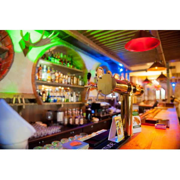 Ресторанный сервис бронирования столиков menu-rest.com - Интерьер ресторана "GuttenBier"