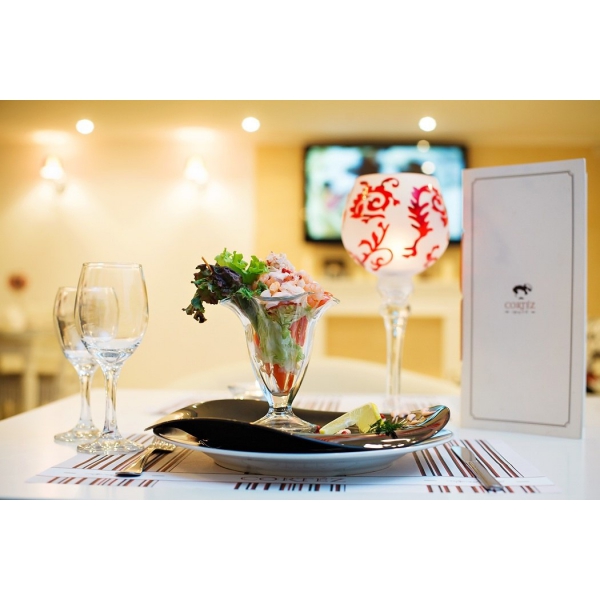 Ресторанный сервис бронирования столиков menu-rest.com - Интерьер ресторана "CORTEZ"