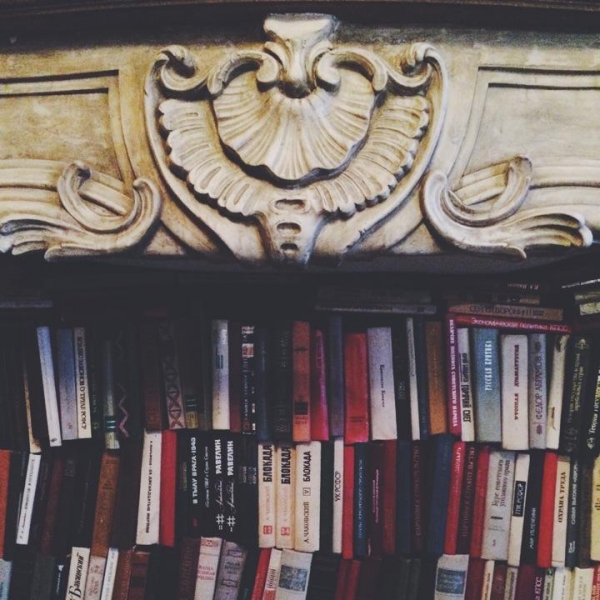 Ресторанный сервис бронирования столиков menu-rest.com - Интерьер ресторана "Бутерbrodskyбар"