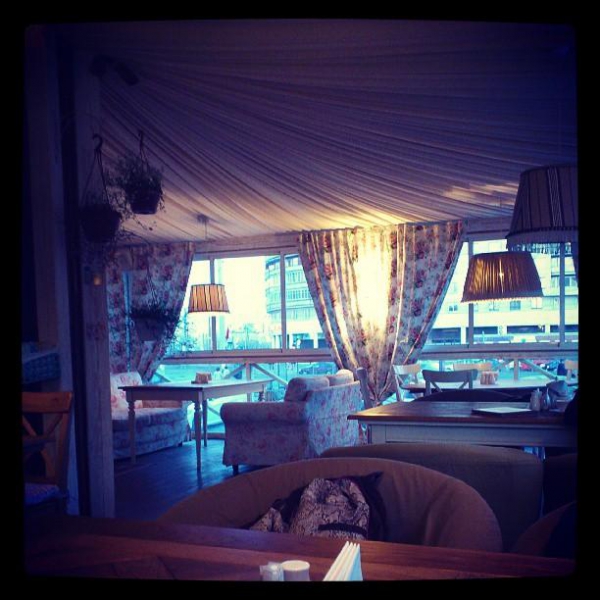 Ресторанный сервис бронирования столиков menu-rest.com - Интерьер ресторана "Новая Ялта"