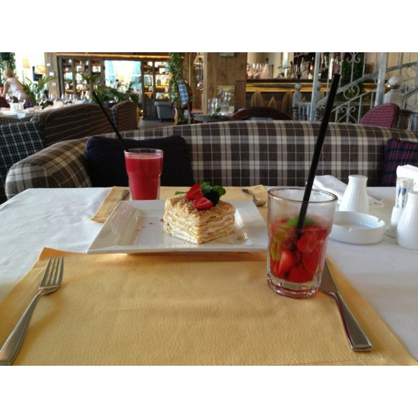 Ресторанный сервис бронирования столиков menu-rest.com - Интерьер ресторана "Новая Ялта"