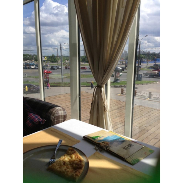 Ресторанный сервис бронирования столиков menu-rest.com - Интерьер ресторана "Новая Ялта"