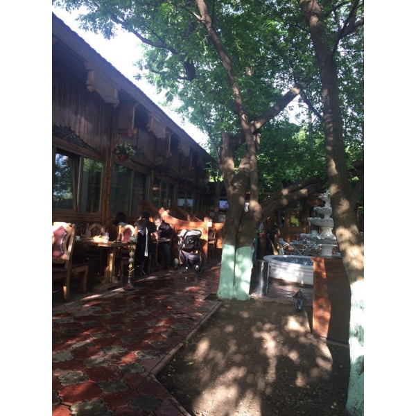 Ресторанный сервис бронирования столиков menu-rest.com - Интерьер ресторана "Райский сад"