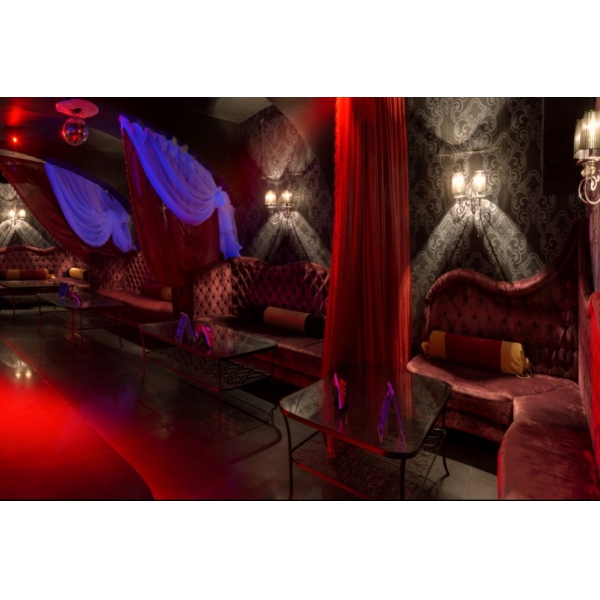 Ресторанный сервис бронирования столиков menu-rest.com - Интерьер ресторана "Зависть"