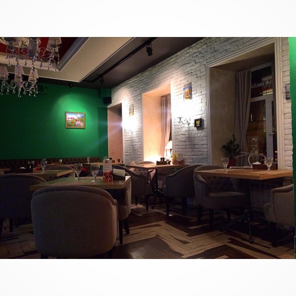 Ресторанный сервис бронирования столиков menu-rest.com - Интерьер ресторана "Маки"