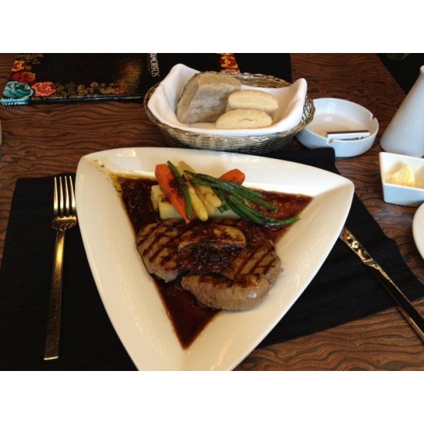 Ресторанный сервис бронирования столиков menu-rest.com - Интерьер ресторана "Metamorfos"