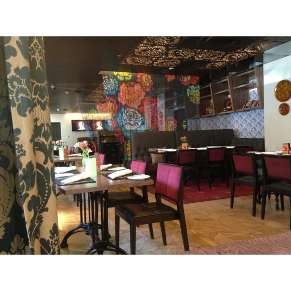 Ресторанный сервис бронирования столиков menu-rest.com - Интерьер ресторана "Metamorfos"