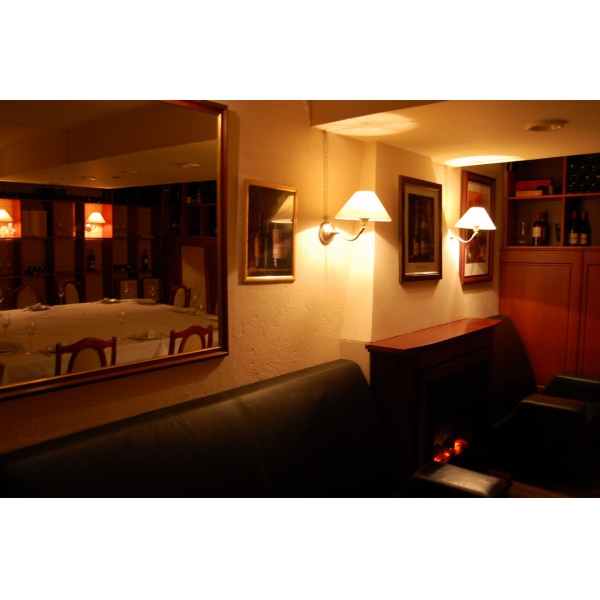 Ресторанный сервис бронирования столиков menu-rest.com - Интерьер ресторана "Суарэ"