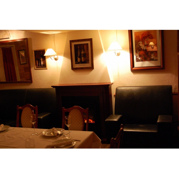 Ресторанный сервис бронирования столиков menu-rest.com - Интерьер ресторана "Суарэ"