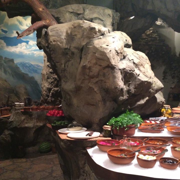 Ресторанный сервис бронирования столиков menu-rest.com - Интерьер ресторана "Кавказская пленница"