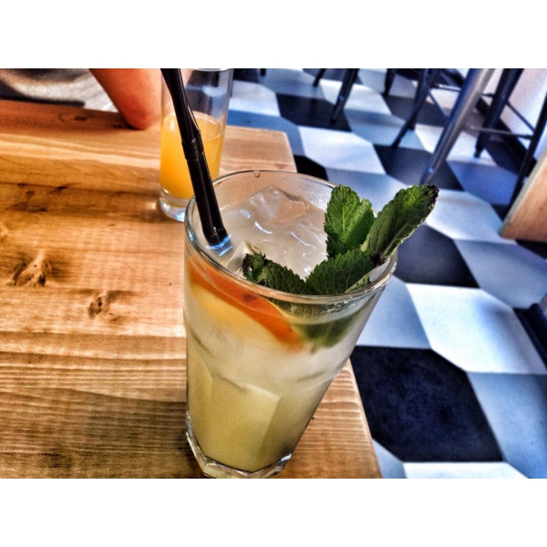 Ресторанный сервис бронирования столиков menu-rest.com - Интерьер ресторана "Pita`s"