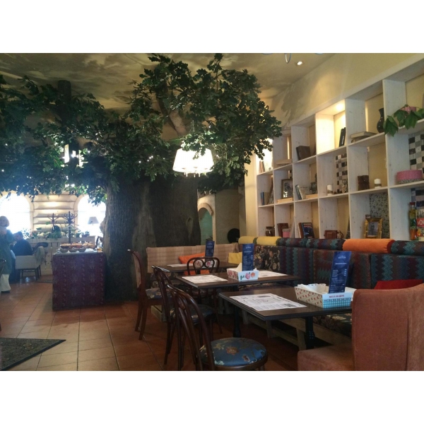 Ресторанный сервис бронирования столиков menu-rest.com - Интерьер ресторана "Мама на даче"