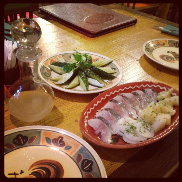 Ресторанный сервис бронирования столиков menu-rest.com - Интерьер ресторана "Пузата Хата"