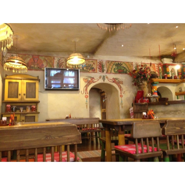 Ресторанный сервис бронирования столиков menu-rest.com - Интерьер ресторана "Пузата Хата"