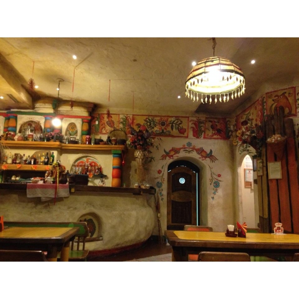 Ресторанный сервис бронирования столиков menu-rest.com - Интерьер ресторана "Пузата Хата"